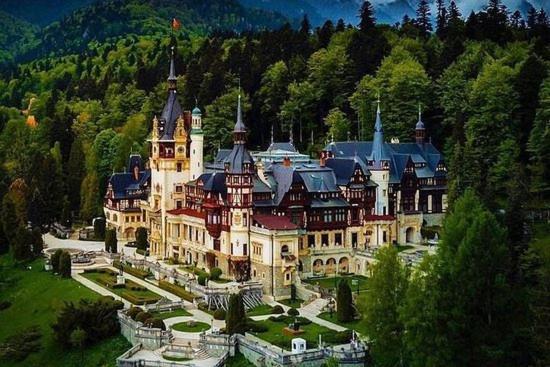 Patricia Apartment Sinaia Bagian luar foto